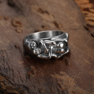 Couple Hugging Ring – Stainless Steel
