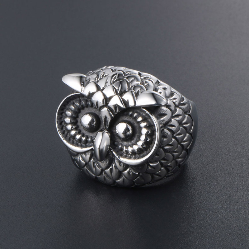 Men's Fashion Retro Owl Titanium Steel Ring - Image 3