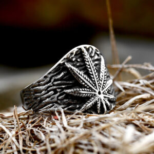 Vintage Stainless Steel Personality Leaf Men’s And Women’s Rings