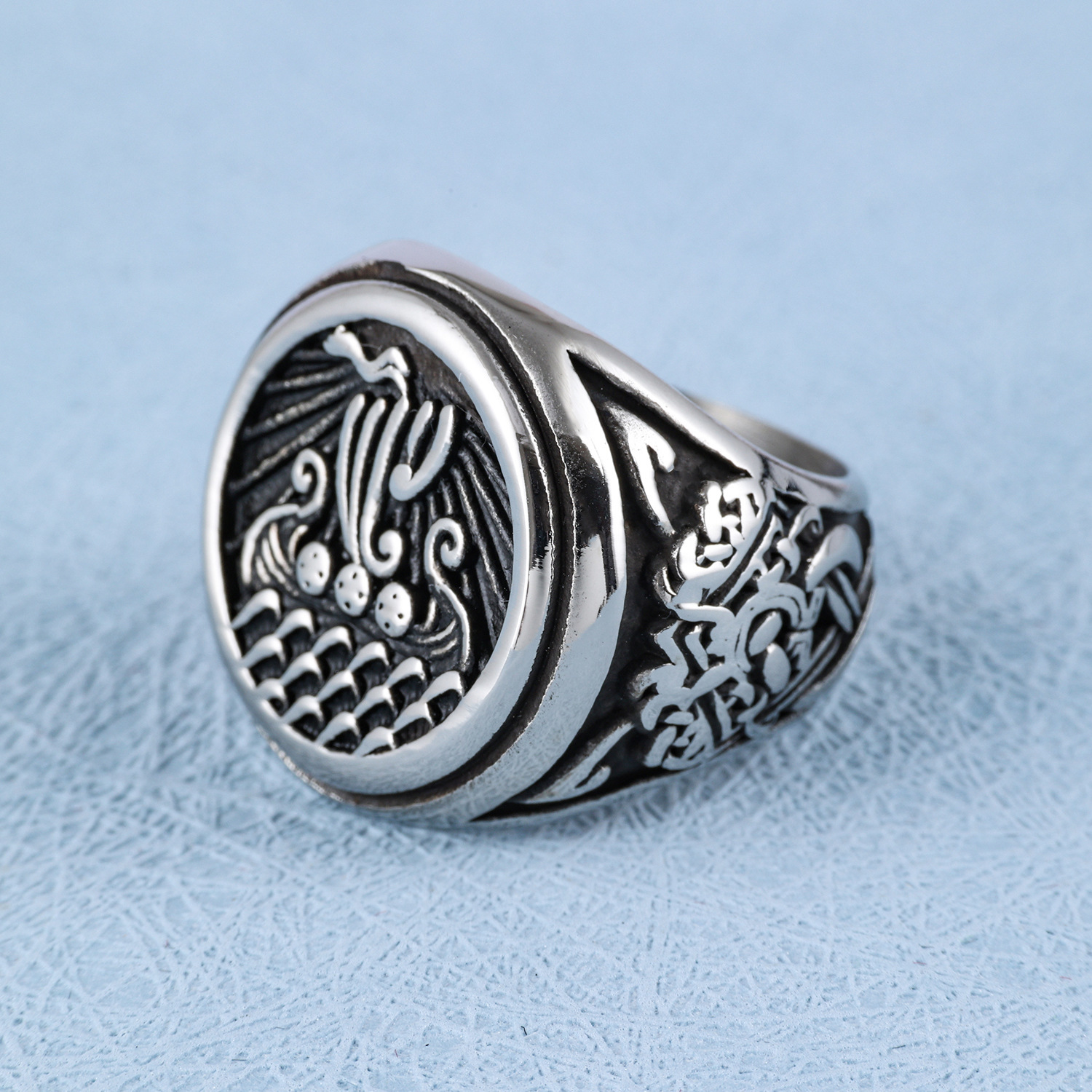 Viking Nautical Seal Shaped Viking Totem Ring - Image 5