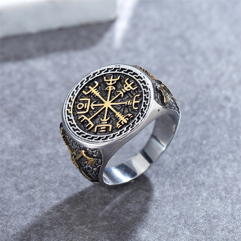 Scandinavian Viking Axe Totem Men's Titanium Ring - Image 3