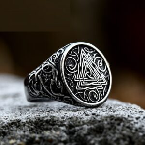 Nordic Retro Viking Triangle Titanium Steel Men’s Ring