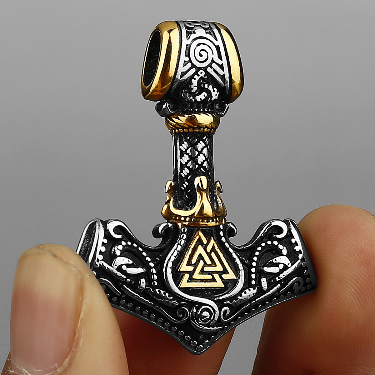 Viking Aoding Triangle Rune Titanium Steel Pendant - Image 2