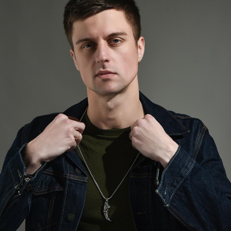 Titanium Steel Retro Wolf Tooth Necklace - Image 2