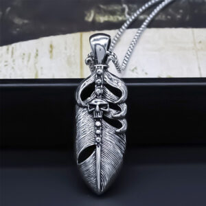 European And American Retro Nordic Style Celtic Knot Cultural Symbol Stainless Steel Titanium Steel Pendant Necklace