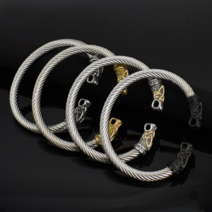 Viking Men’s Double Dragon Domineering Stainless Steel Wolf Head Bracelet