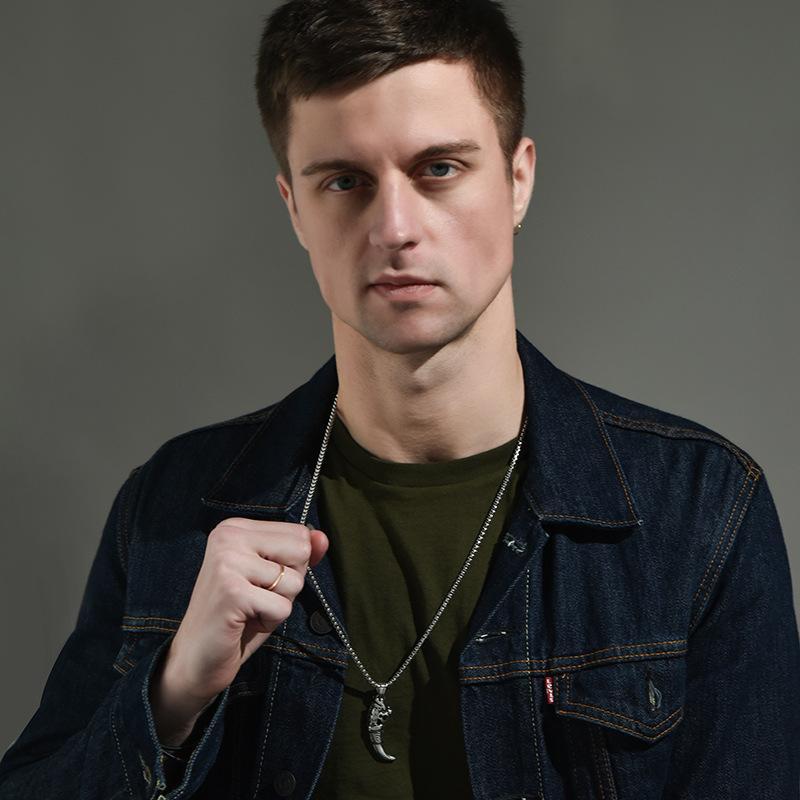 Titanium Steel Retro Wolf Tooth Necklace - Image 4