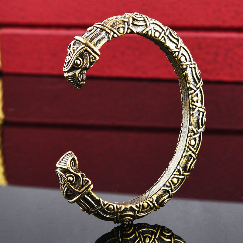 Exquisite Viking Aoding Crow Head Bracelet - Image 10
